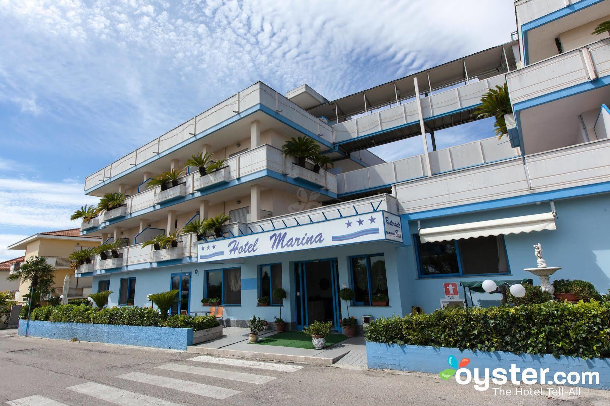 Hotel Marina Roseto Degli Abruzzi Buitenkant foto