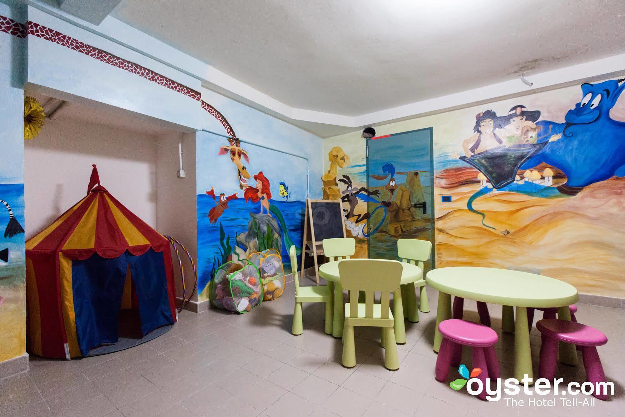 Hotel Marina Roseto Degli Abruzzi Buitenkant foto